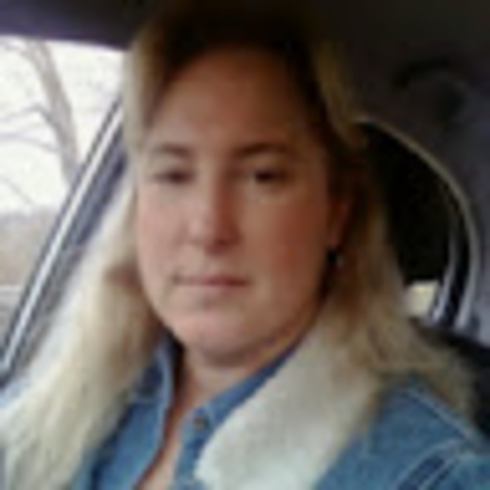 Meet your Posher, Leanna